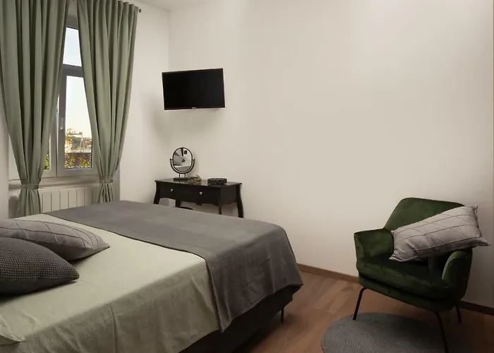 Apartment Altana With Free Parking